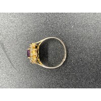 Ladies 9ct Yellow Gold Purple Gemstone Ring (Pre-Owned)