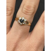 Ladies 18ct Yellow Gold CZ & Blue Gemstone Ring (Pre-Owned)