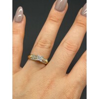 Ladies 18ct Yellow Gold Diamond Ring (Pre-Owned)