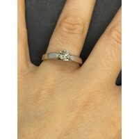 Ladies 9ct White Gold Diamond Engagement Ring