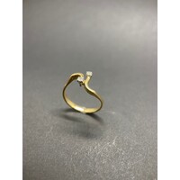 Ladies 18ct Yellow Gold Diamond Ring