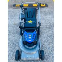 Victa 82V 18” Power Cut Lawn Mower Kit with Charger 82V Battery and Catcher