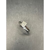 Ladies 14ct White Gold Solitaire Diamond Ring