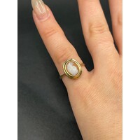 Ladies 9ct Yellow Gold Gemstone Ring