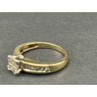 Ladies 18ct Yellow Gold Diamond Ring Set