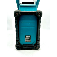 Makita BMR102 AM/FM Jobsite Radio Portable Lightweight Workshop Site Radio