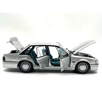 Biante 1:18 1985 Holden VK Commodore SS Group 3 Asteroid Silver Car 0183/3600