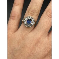 Ladies 9ct Yellow Gold Blue Stone & CZ Ring (Pre-Owned)