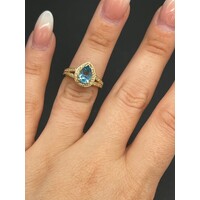 Ladies 18ct Yellow Gold turquoise and Diamond Ring (Pre-Owned)