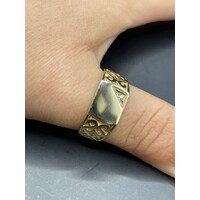 Mens 9ct Yellow Gold Diamond Ring