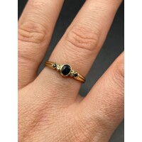 Ladies 9ct Yellow Gold Dark Blue Gemstone Ring