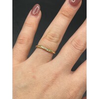 Ladies 9ct Yellow Gold Ring