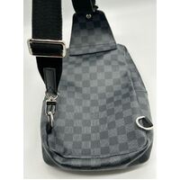 Louis Vuitton Mens Avenue Sling Bag Stylish Damier Graphite Canvas Design