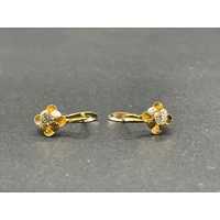 Ladies 18ct Yellow Gold Flower Cubic Zirconia Dangle Earrings