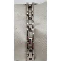 Guess Silver Tone Rectangle Black Face Link Bracelet Band Ladies Watch G76041L