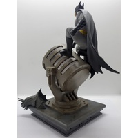 Paladone DC Comics USB Powered Batman Figurine Light 11 Inch Tall