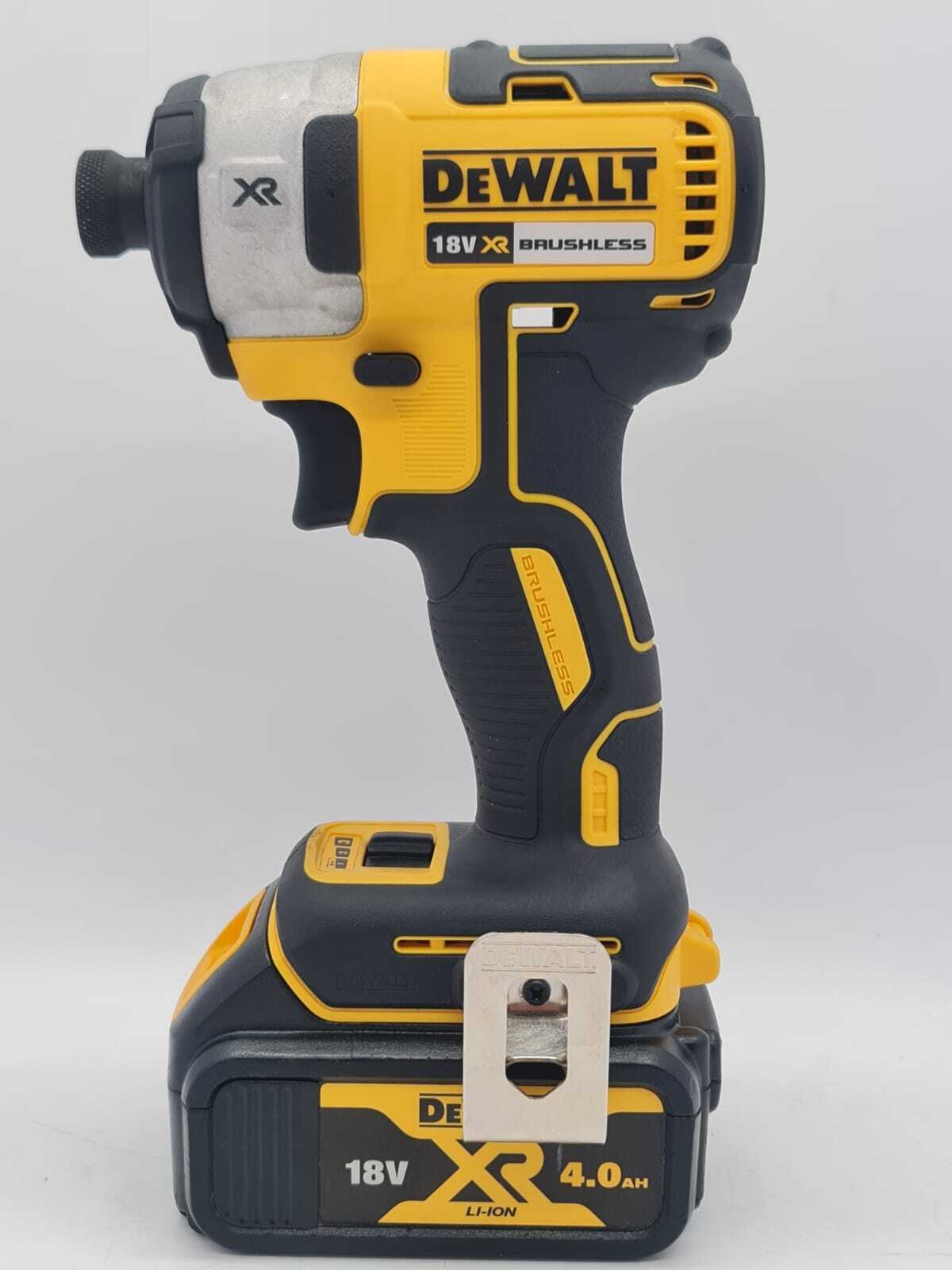 DeWalt DCF887 Impact Driver with 4.0Ah Battery and Charger Pre