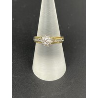 Ladies Solid 9ct Yellow Gold Ring Fine Jewellery 3.1 Grams Size P