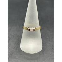 Ladies 18ct Yellow Gold Solitaire Emerald Cut Diamond Ring