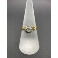 Ladies 18ct Yellow Gold Diamond Cluster Ring