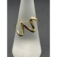 Ladies 9ct Yellow Gold Swirl Design Ring