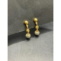 Ladies 21ct Yellow Gold Dangle Earrings