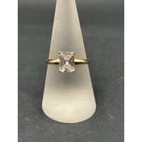 Ladies 14ct Yellow Gold Cubic Zirconia Stone Ring