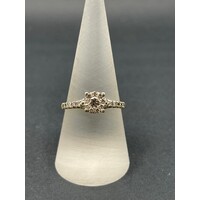 Ladies 9ct Yellow Gold Diamond Cluster Ring