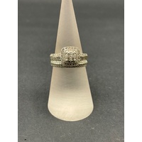 Ladies 9ct Yellow Gold Diamond Cluster Wedding Ring Set