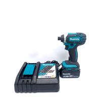 Makita DTD152 Cordless Impact Driver Combo with 4.0Ah Battery and Charger