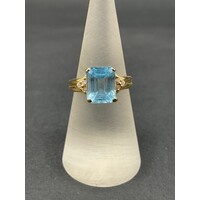 Ladies 18ct Yellow Gold Blue Gemstones and Diamonds Ring