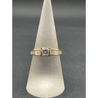 Ladies 18ct Yellow Gold Diamond Ring