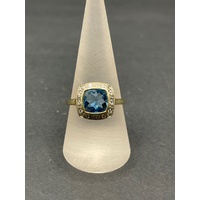 Ladies 9ct Yellow Gold Blue Gemstones and Diamonds Ring