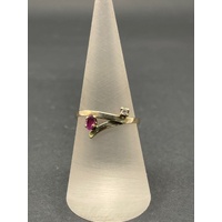 Ladies 9ct Yellow Gold Red Gemstone and Diamond Ring