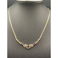 Ladies 9ct Yellow Gold Crown Trifari Necklace