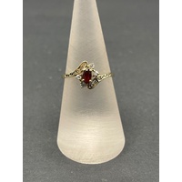 Ladies 9ct Yellow Gold Red Gemstone and CZ Ring