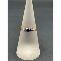 Ladies 9ct Yellow Gold Band and Sterling Silver Set Blue Gemstone Ring