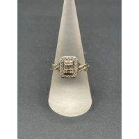 Ladies 9ct Yellow Gold Diamond Cluster Ring