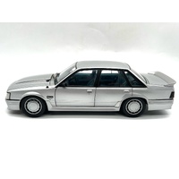 Biante 1:18 1985 Holden VK Commodore SS Group 3 Asteroid Silver Car 0183/3600