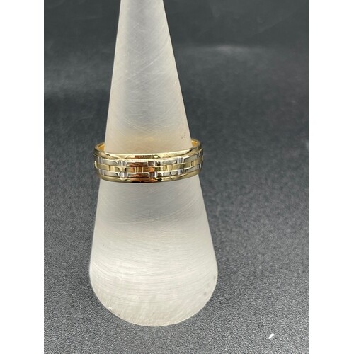 Unisex 18ct Two Tone Yellow White Gold Ring (Pre-Owned)