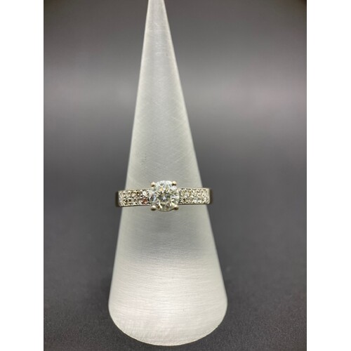 Ladies 14ct White Gold Diamond Engagement Ring