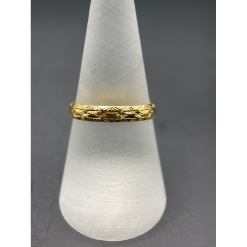 Unisex 21ct Yellow Gold Laser Cut Ring