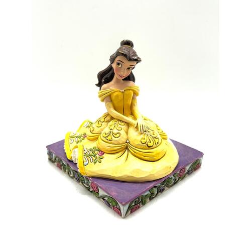 Enesco Disney Belle Be Kind Pose Disney Showcase Collectible Figurine S4050410