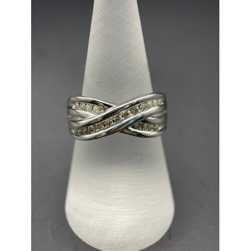 Ladies 9ct White Gold Diamond Cross Over Ring