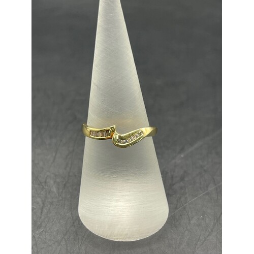 Ladies 18ct Yellow Gold Diamond Enhancer Ring