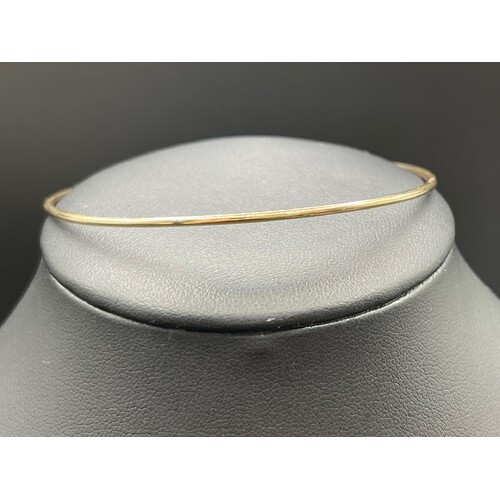 Ladies 14ct Yellow Gold Round Bangle