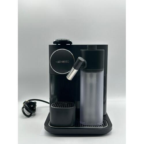 Delonghi EN650.B Gran Lattissima Nespresso Black Coffee Machine Compact Design