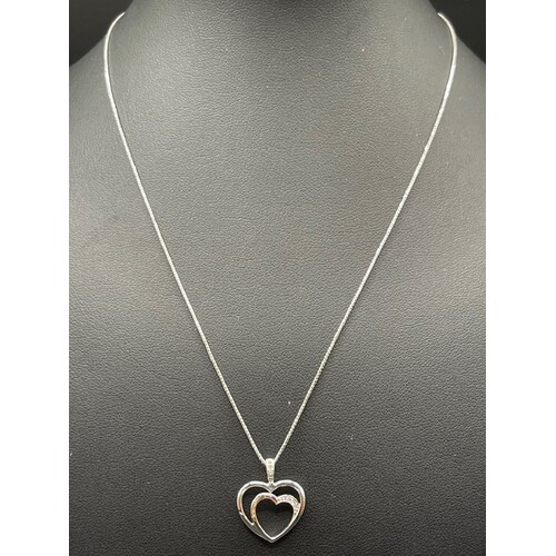 Ladies 18ct White Gold Box Link Chain & Heart Pendant