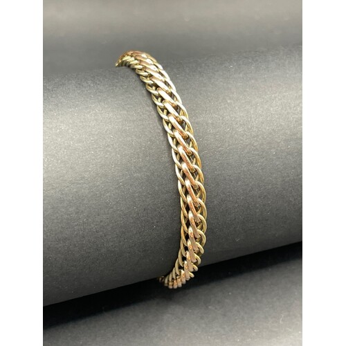 Ladies 9ct Yellow Gold Fancy Link Bracelet