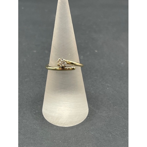 Ladies 9ct Yellow Gold Diamond Ring